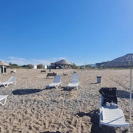 Triblex I Private I Walking Distance To The Sea 300 Meters Side