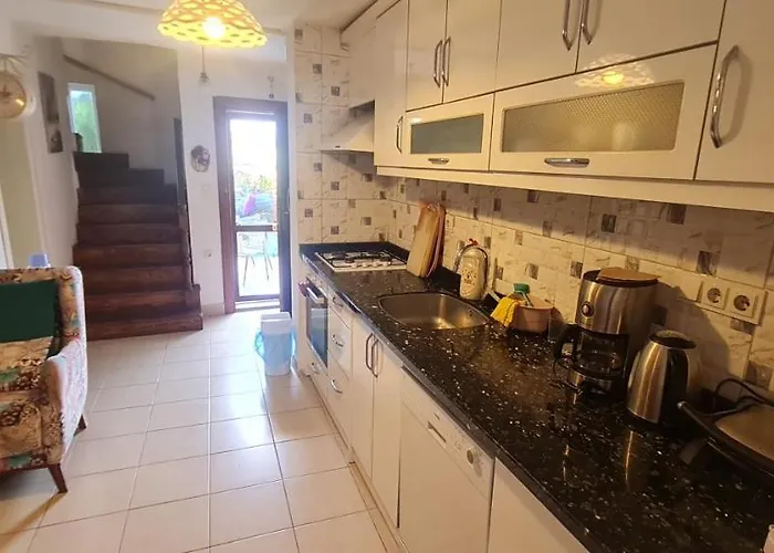 Villa Triblex I Private I Walking Distance To The Sea 300 Meters Side