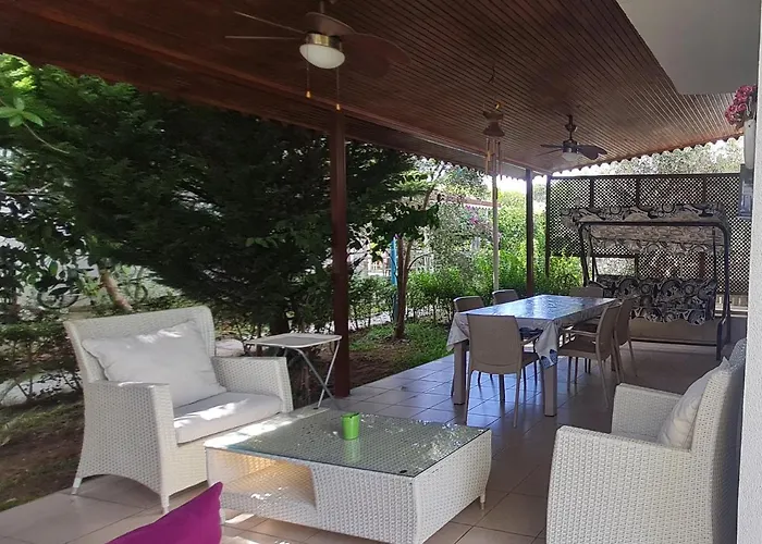 Triblex I Private I Walking Distance To The Sea 300 Meters Side